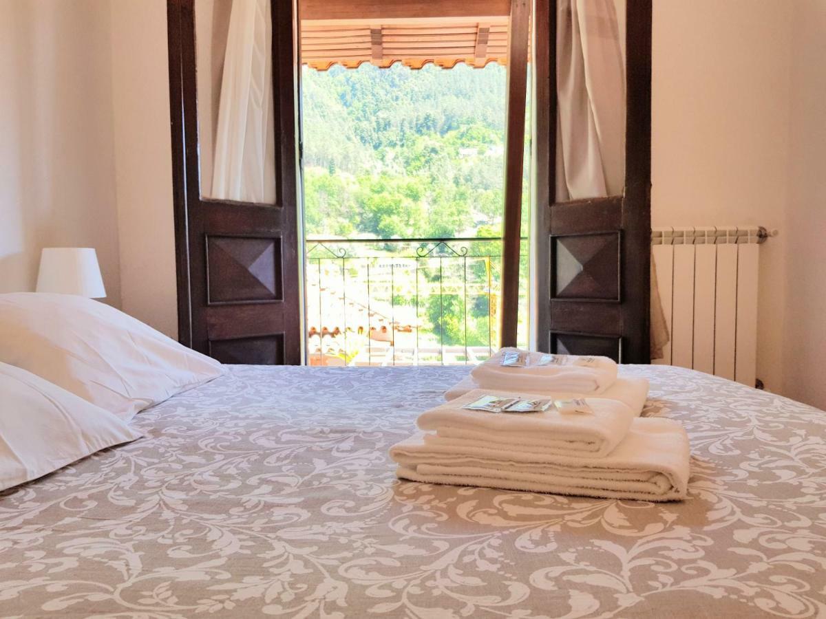 Hostel Geres OOporto Rum bild